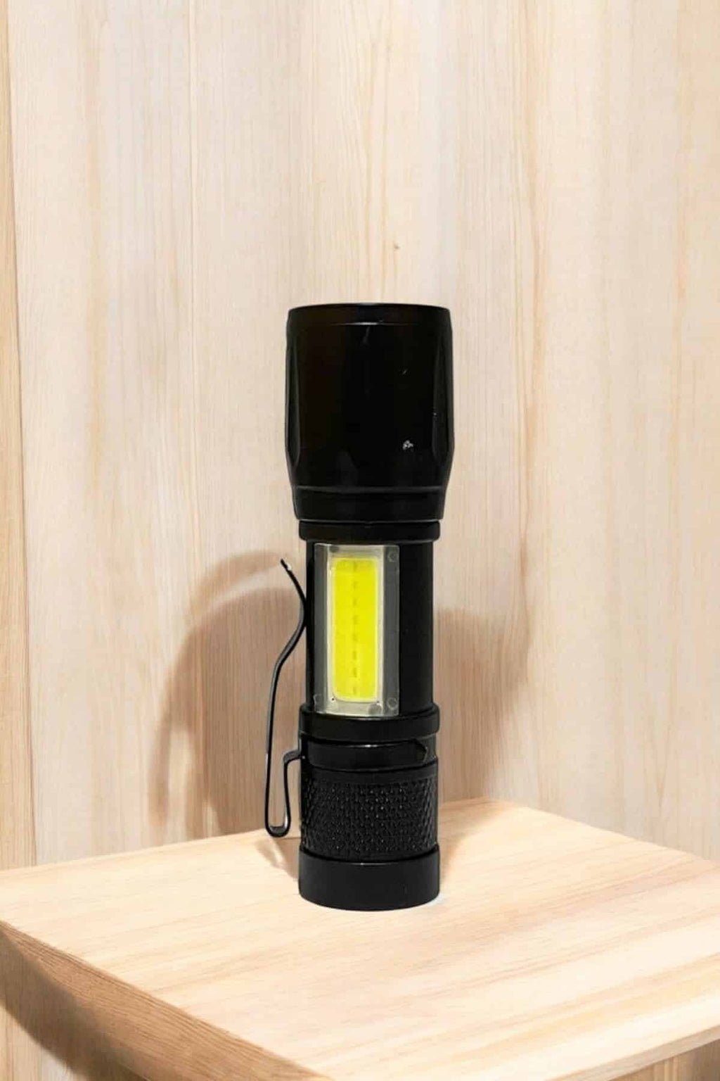 Işıldak El Feneri Kamp Lambası Mini Taşınabilir Acil Durum Lambası Fener Led Işık - Lisinya